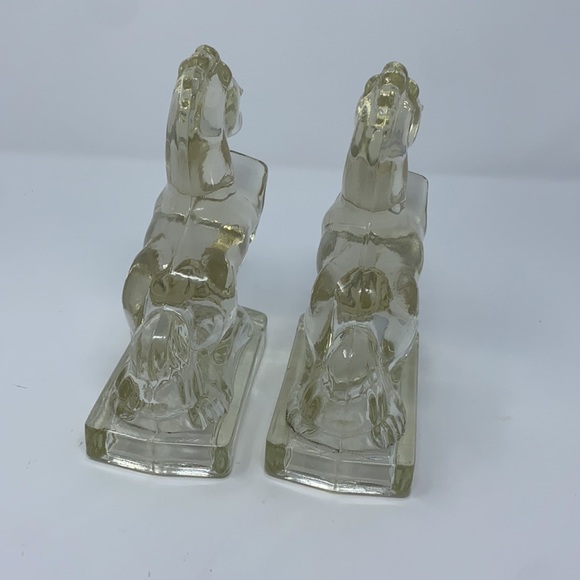 Vintage 1940s LE Smith Glass Horses Set of 2 - Picture 5 of 9